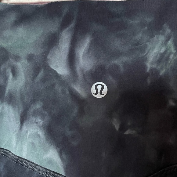 Lululemon Align High-Rise Crop with Pockets Size 2 - Picture 4 of 5